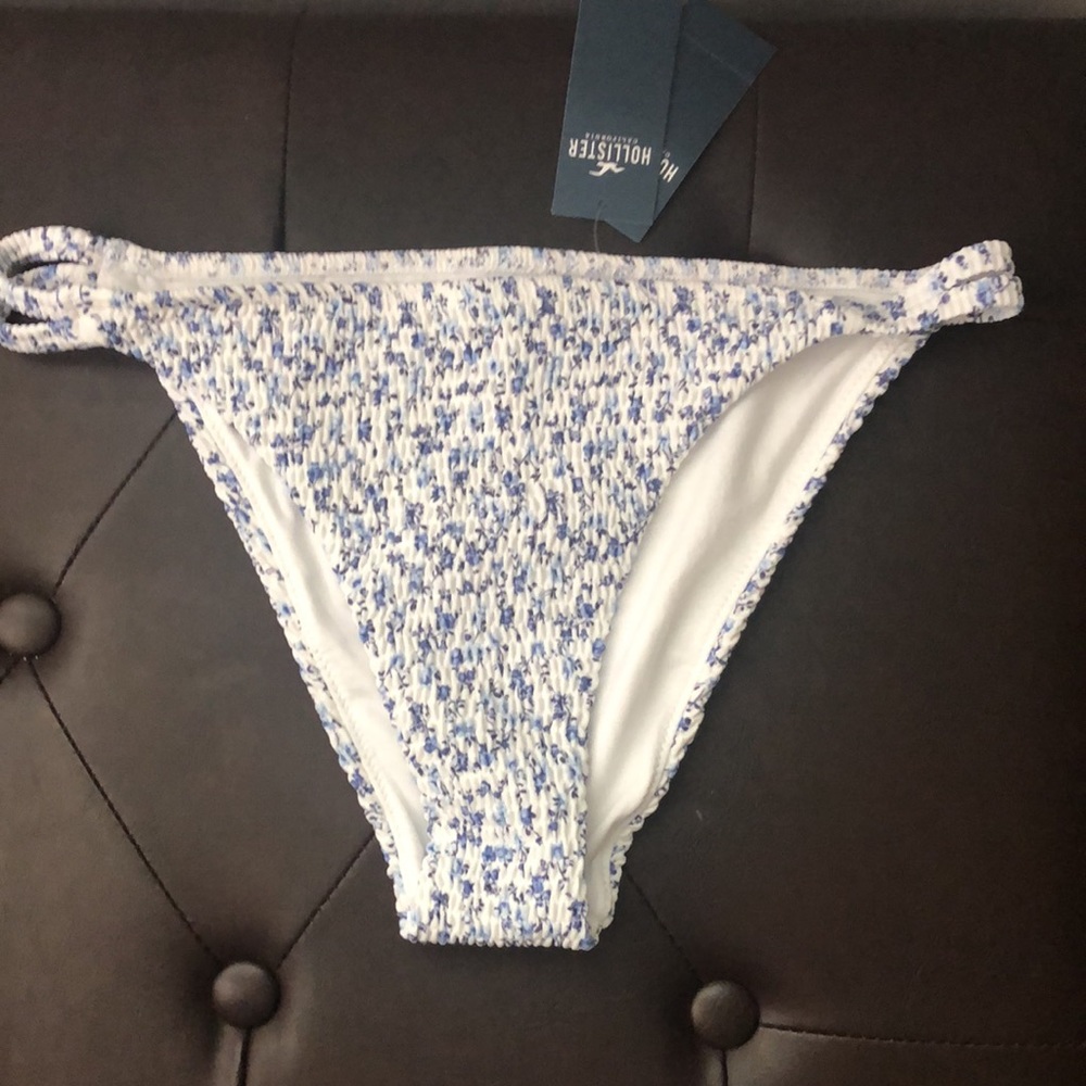 Hollister Cheeky bikini bottoms